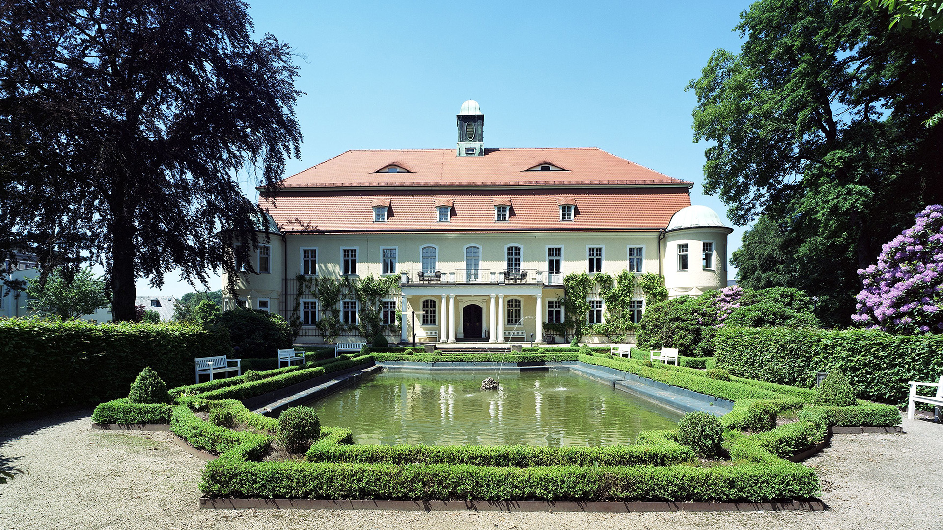 2 Tage 1 Nacht 2 Kurztrip Schloss Schweinsburg Neukirchen /Pleiße für 2 (1 Nacht) in Wird gestellt: Bademantel inkl. Halbpension Weihnachtsreise 2024 online kaufen 2 Tage 1 Nacht 2 Kurztrip Schloss Schweinsburg Neukirchen /Pleiße für 2 (1 Nacht) in Wird gestellt: Bademantel inkl. Halbpension Weihnachtsreise 2024 online kaufen