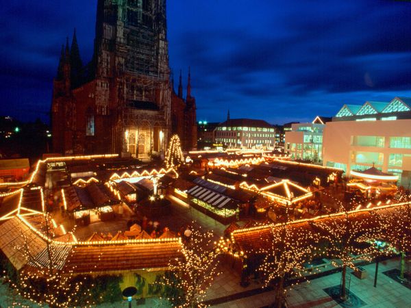 2 Tage 2 Nächte Ulmer Weihnachtsmarkt & BierKultur in Ehingen in Ehingen (Donau), Baden-Württemberg inkl. Halbpension Weihnachtsreise 2024 online kaufen