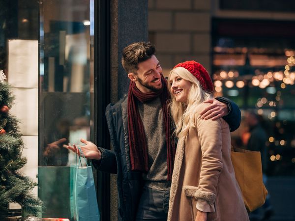 2 Tage mit Weihnachtsdinner im Pullman Stuttgart, Baden-Württemberg inkl. Halbpension Weihnachtsreise 2024 online kaufen
