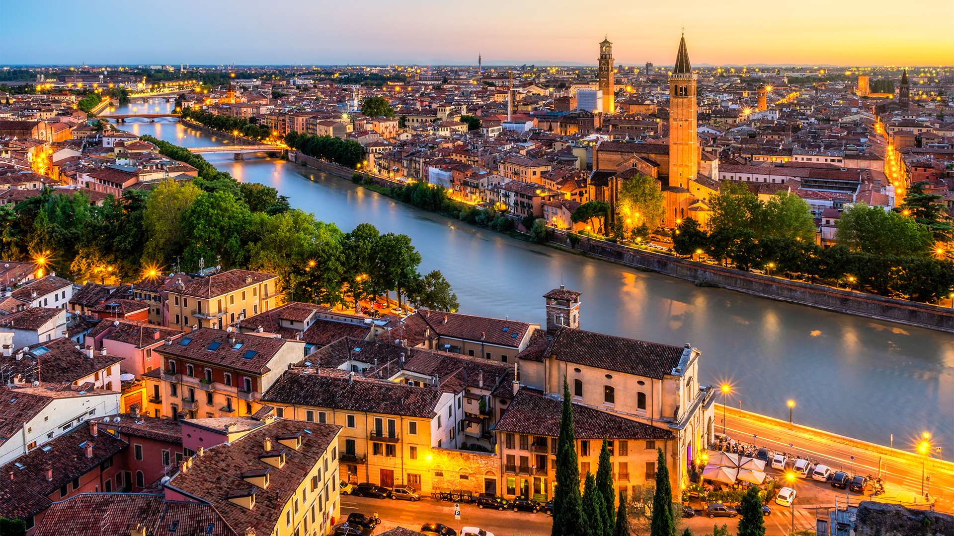 2 Tage Städtetrip Verona für 2 (1 Nacht) Deluxe inkl. Halbpension Weihnachtsreise 2024 online kaufen