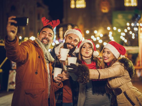2 Tage Weihnachtszauber & Winterwellness (3 Nächte) Festliche Genussmomente in wohliger Atmosphäre in Bad Krozingen, Baden-Württemberg inkl. Halbpension Weihnachtsreise 2024 online kaufen