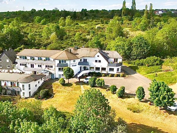 2 Tage Winterzeit im Kristall – 2 Nächte zur Weihnachtszeit 2026 in Idar-Oberstein, Rheinland-Pfalz inkl. Frühstück Weihnachtsreise 2024 online kaufen