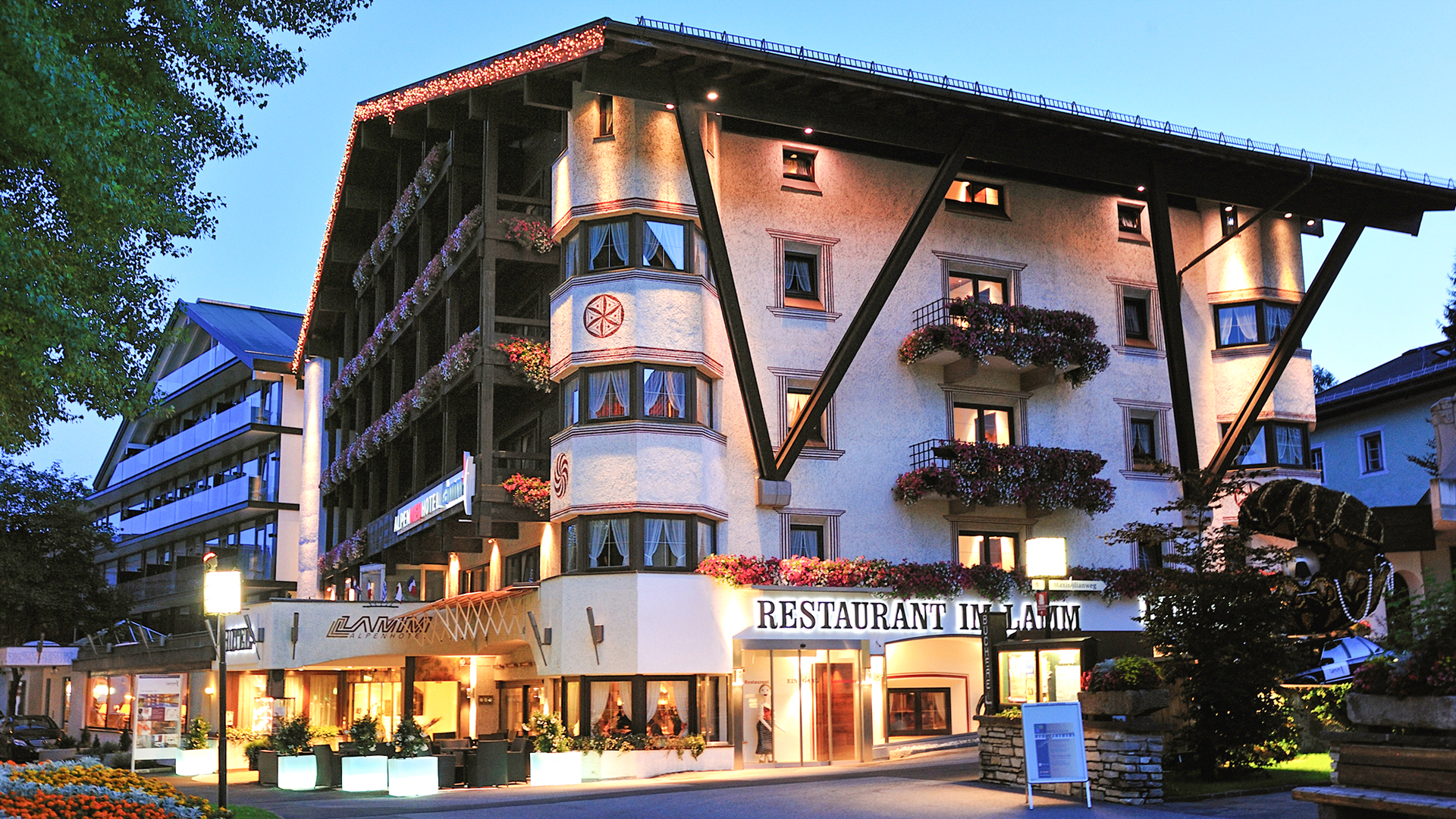 3 Tage 2 Nächte 3 Verwöhntage für Verliebte in Seefeld in Mitzubringen: Badekleidung, Alltagskleidung inkl. Halbpension Weihnachtsreise 2024 online kaufen