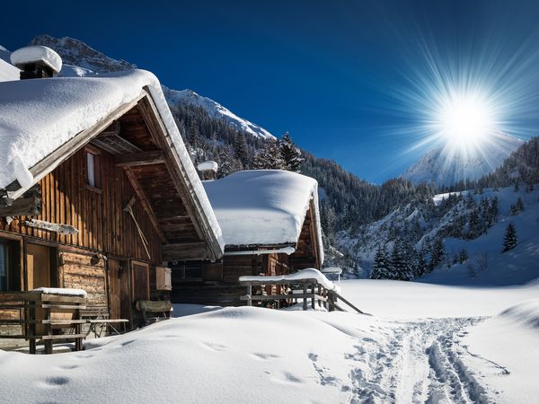 4 Tage Erholung zwischen den Tagen in Neukirchen (Niederbayern), Bayern inkl. Halbpension Weihnachtsreise 2024 online kaufen 4 Tage Erholung zwischen den Tagen in Neukirchen (Niederbayern), Bayern inkl. Halbpension Weihnachtsreise 2024 online kaufen