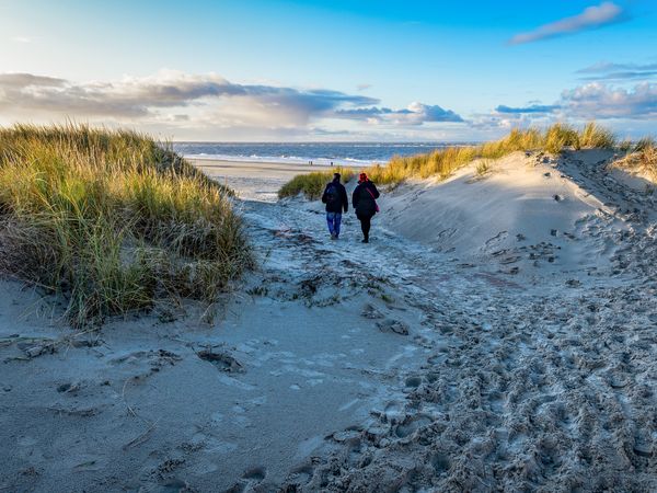 4 Tage Weihnachten an der Nordsee in Wilhelmshaven, Niedersachsen inkl. Halbpension Weihnachtsreise 2024 online kaufen 4 Tage Weihnachten an der Nordsee in Wilhelmshaven, Niedersachsen inkl. Halbpension Weihnachtsreise 2024 online kaufen
