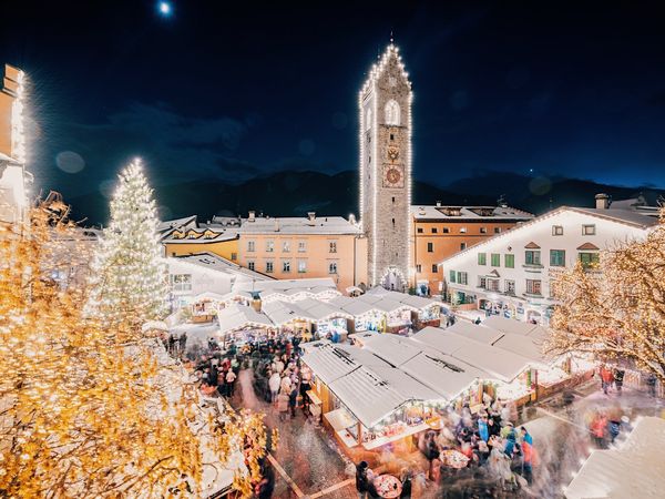 5 Tage 5=4 Adventaktion im italienischen Berghotel inkl. Halbpension | 5 Nächte in Freienfeld, Trentino-Südtirol inkl. Halbpension Weihnachtsreise 2024 online kaufen 5 Tage 5=4 Adventaktion im italienischen Berghotel inkl. Halbpension | 5 Nächte in Freienfeld, Trentino-Südtirol inkl. Halbpension Weihnachtsreise 2024 online kaufen