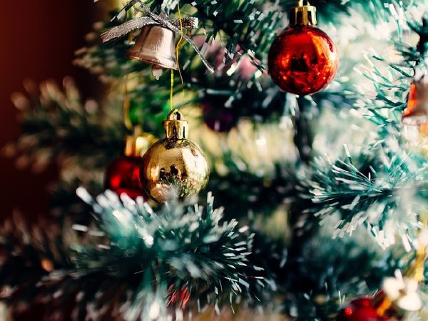 7 Tage Festtagswoche mit Wellness, Therme & Massagen in Bad Füssing, Bayern inkl. Halbpension Weihnachtsreise 2024 online kaufen