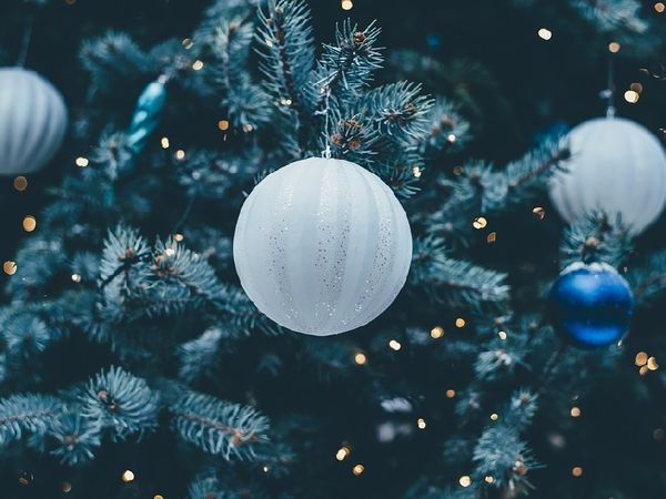 7 Tage Festtagswoche mit Wellness, Therme & Massagen in Bad Füssing, Bayern inkl. Halbpension Weihnachtsreise 2024 online kaufen