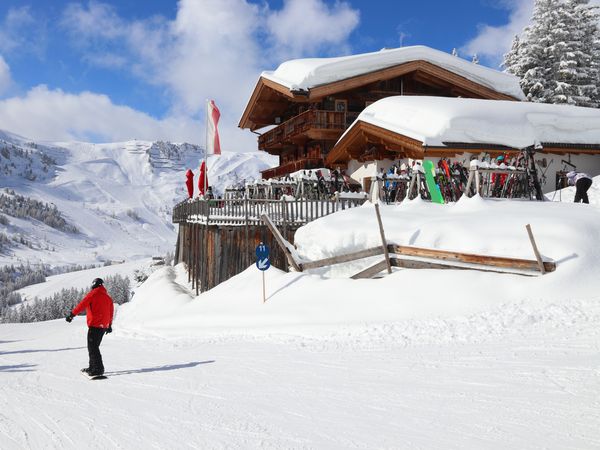 7 Tage Winterzauber in der Zillertaler Bergwelt - 7 Nächte in Mayrhofen, Tirol inkl. Halbpension Weihnachtsreise 2024 online kaufen