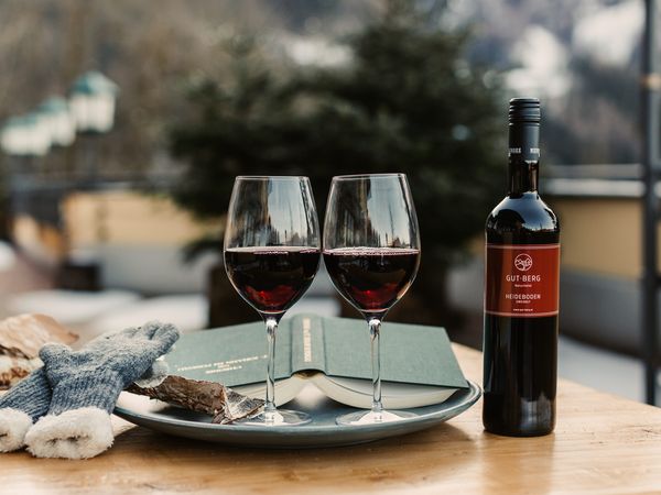 Genießer-Tage im Advent in St. Johann im Pongau, Salzburg inkl. Halbpension Plus Weihnachtsreise 2024 online kaufen